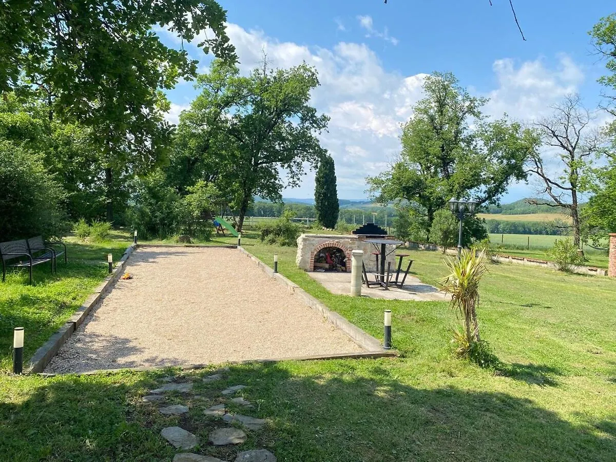 Maison De Domaine Fréjairolles France